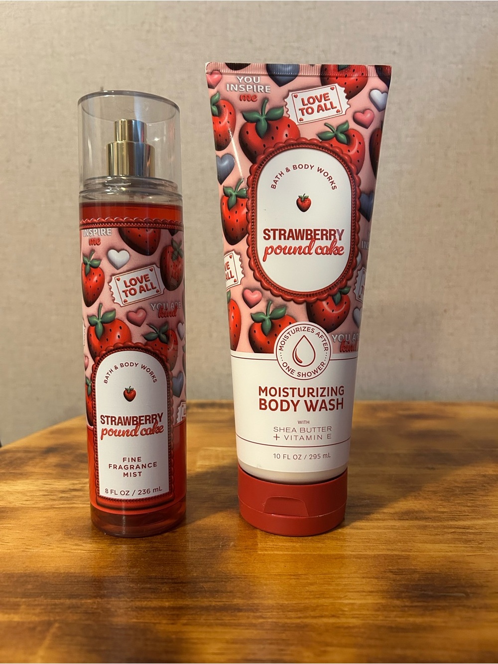 Bath & Body Works Strawberry Pound Cake Lotion & Mist 8 oz mist 10 oz lotion